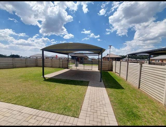 2 BEDROOM HOUSE FOR SALE IN VANDERBIJLPARK CW 5
